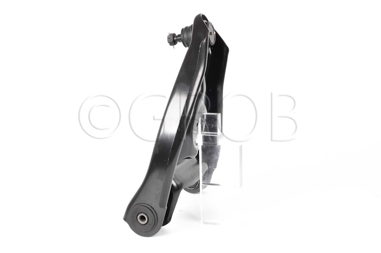 Horquilla Inf. Izq. C-1500 88-99 C-2500 88-99 C-3500 88-99 Express Van G-1500 96-02 Express Van G-2500 96-02 Express Van G-3500 96-02 SS-400 88-99 Suburban 1500 92-99 Suburban 2500 88-00 Savana Van G-1500 96-02 Savana Van G-2500 96-02 Savana Van G-3500 96