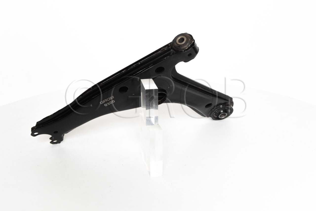 Horquilla Inf. Izq. Golf VR6 93-99 Passat 94-96