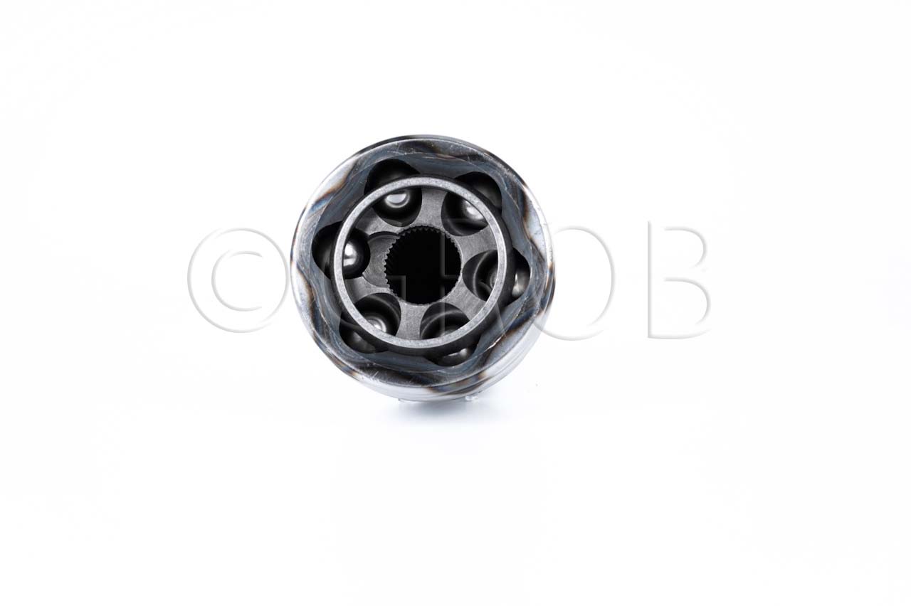 Junta V.C. Ext. Blazer K1500 4X4 88-94 C-1500 4X4 98-00 C-2500 4X4 98-00 C-3500 4X4 98-00 Silverado 1500 4×4 98-00 Suburban 1500 4X4 98-00 Suburban 4X4 98-00 Tahoe 4×4 95-00 Yukon 1500 4×4 00-06 Hummer H2 03-08