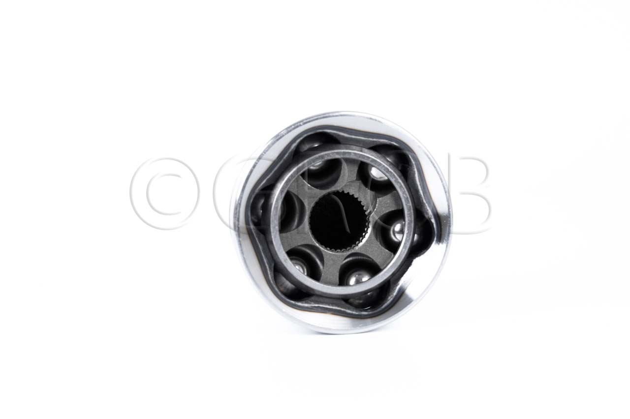 Junta V.C. Ext. Escalade 17-18 Silverado 2500 HD 17-21 Silverado 3500 17-23 Suburban 1500 17-18 Tahoe 17-20 Sierra 2500 17-18 Sierra 2500 HD 11-18 Sierra 3500 17-18