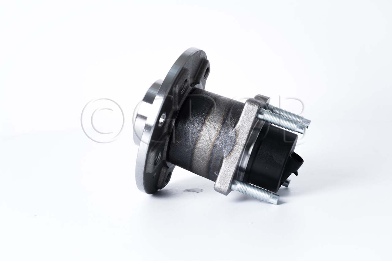 Maza de Rueda Del. Vectra 06-08