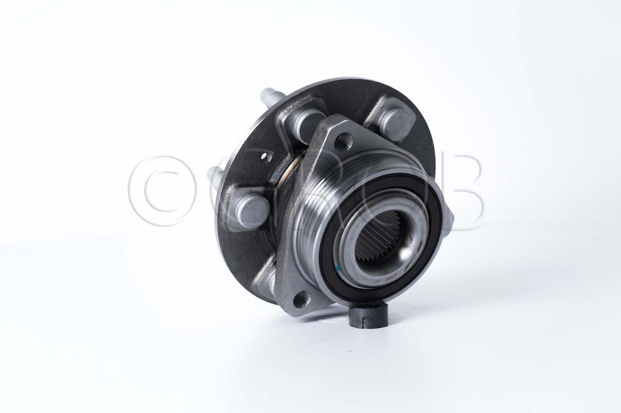 Maza de Rueda Del. Der. XT5 17-23 Blazer 19-23 Traverse 18-23 Acadia 17-23