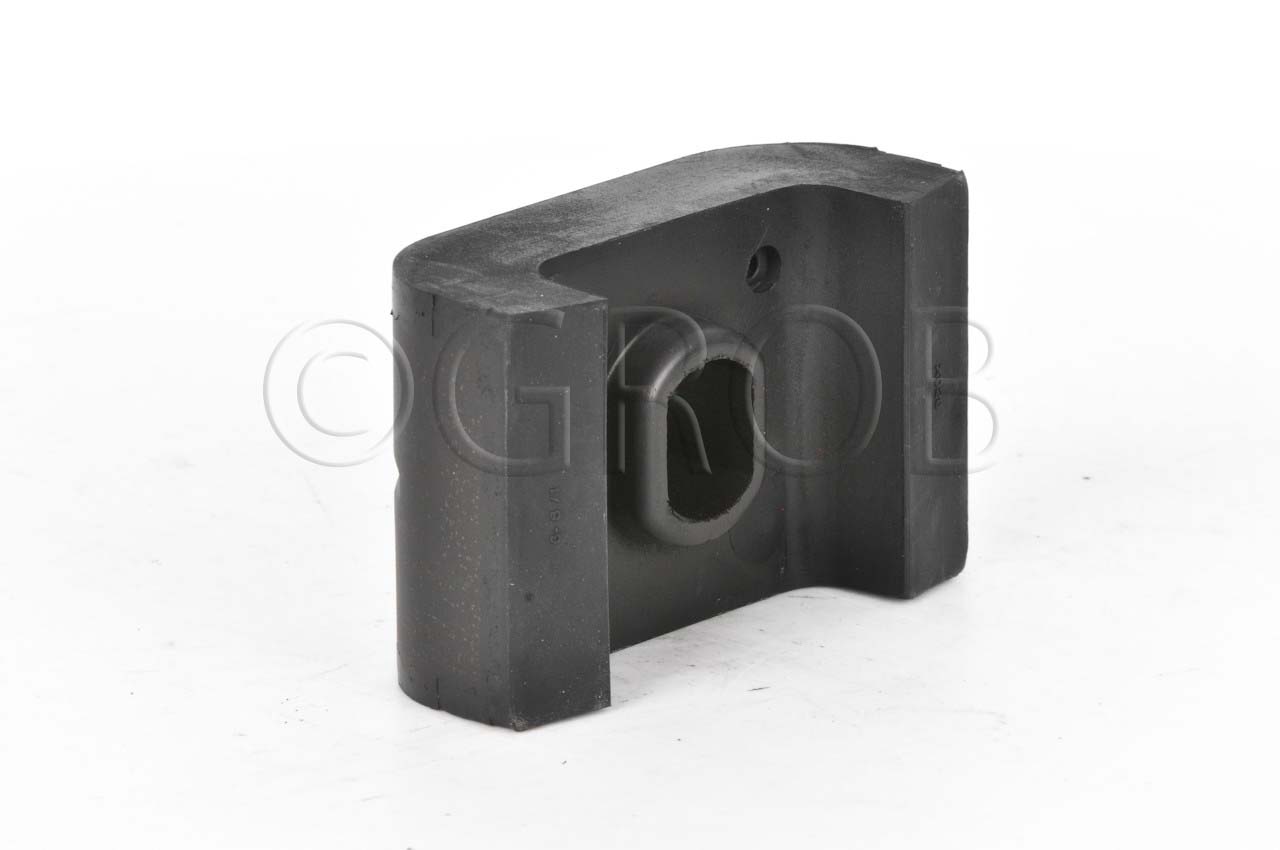 Soporte Motor Front. Der. Izq. C-10 54-81 C-10 54-81 C-10 80-94 C-15 54-81 C-15 54-81 C-15 80-94 C-30 54-81 C-30 54-81 C-30 80-94 C-35 54-81 C-35 54-81 C-35 80-94