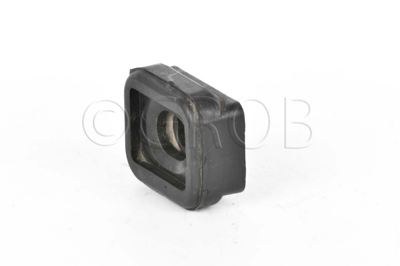 Soporte Motor Tras. Sup. C-10 54-81 C-10 54-81 C-10 80-94 C-15 54-81 C-15 54-81 C-15 80-94