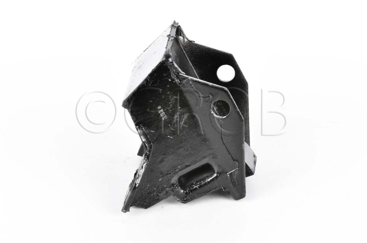 Soporte Motor Front. Der. Izq. C-10 78-81 C-15 78-81 C-1500 79-81 C-20 78-81 C-2500 79-81 C-30 78-81 C-35 78-81 C-3500 79-81 Montecarlo 81-84 Cutlass Calais 79-81 Firebird 77-77