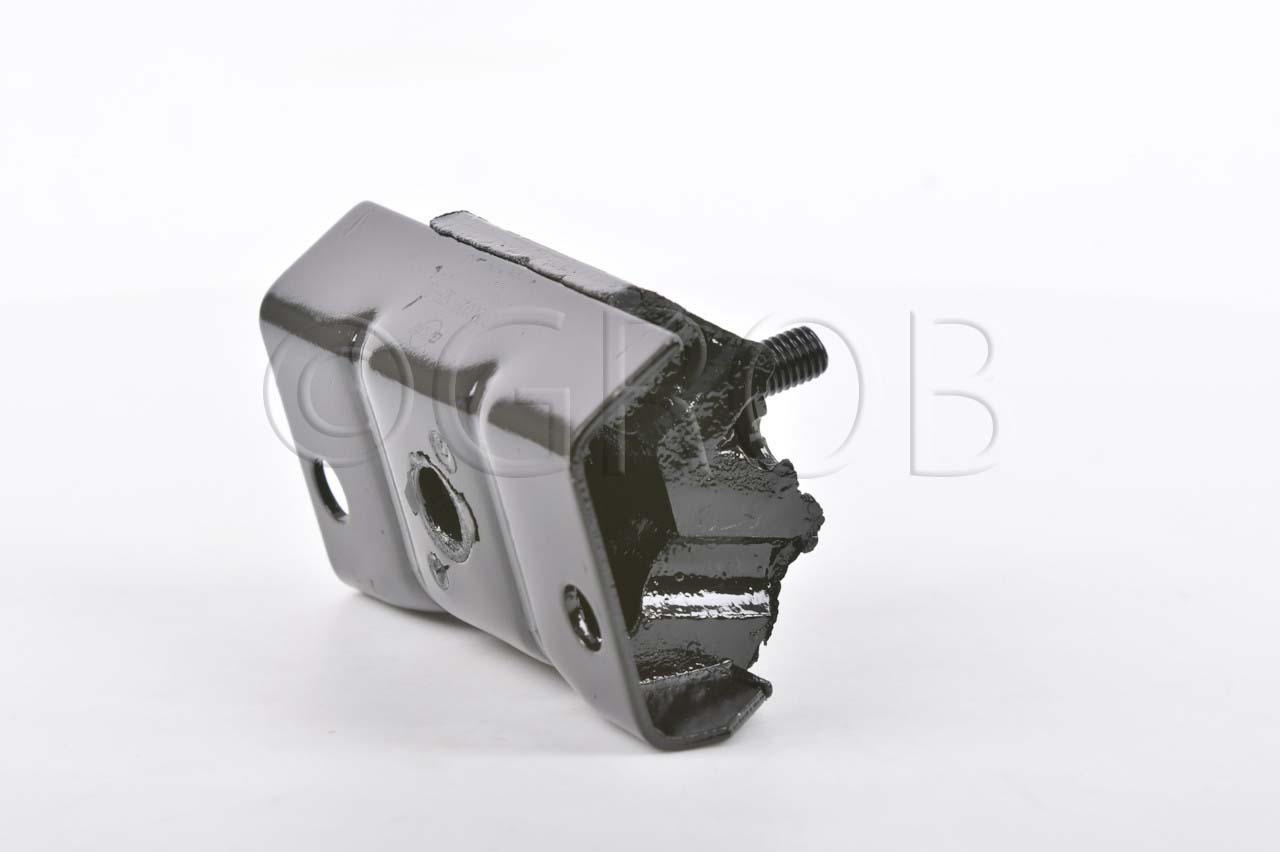 Soporte Transmision Tras. Escalade 99-00 Escalade 02-05 Escalade 02-13 Escalade 07-20 Avalanche 1500 02-13 Avalanche 1500 07-09 Avalanche 2500 02-13 Avalanche 2500 07-09 Blazer 83-84 Blazer 83-85 Blazer 83-87 Blazer 84-84 Blazer 85-87 Blazer 95-05 Blazer