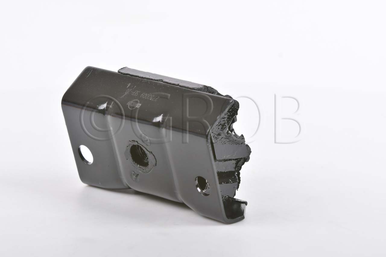 Soporte Transmision Tras. Escalade 99-00 Escalade 02-05 Escalade 02-13 Escalade 07-20 Avalanche 1500 02-13 Avalanche 1500 07-09 Avalanche 2500 02-13 Avalanche 2500 07-09 Blazer 83-84 Blazer 83-85 Blazer 83-87 Blazer 84-84 Blazer 85-87 Blazer 95-05 Blazer