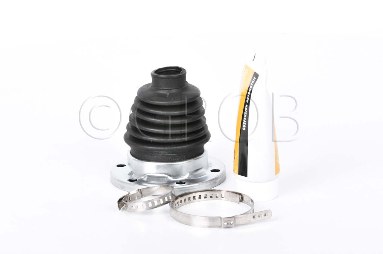 Cubre polvo V.C. Int. Izq. Beetle 99-11 Derby 95-09 Golf A3 92-98 Golf A4 99-11 Jetta A3 92-98 Jetta A4 99-14