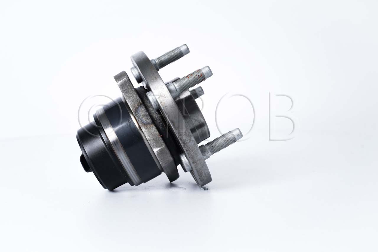 Maza de Rueda Del. Crown Victoria 03-05 Grand Marquis 03-05 Town Car 03-05