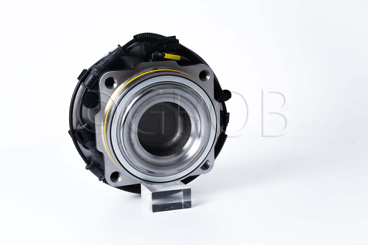 Maza de Rueda Del. F-450 05-12 F-550 05-12