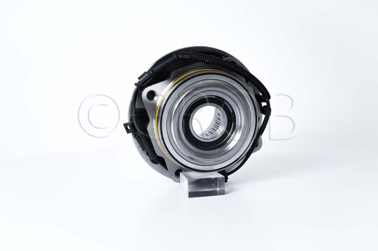 Maza de Rueda Del. F-250 Super Duty 11-23 F-350 Super Duty 11-23 F-450 Super Duty 11-19 F-550 Super Duty 11-19