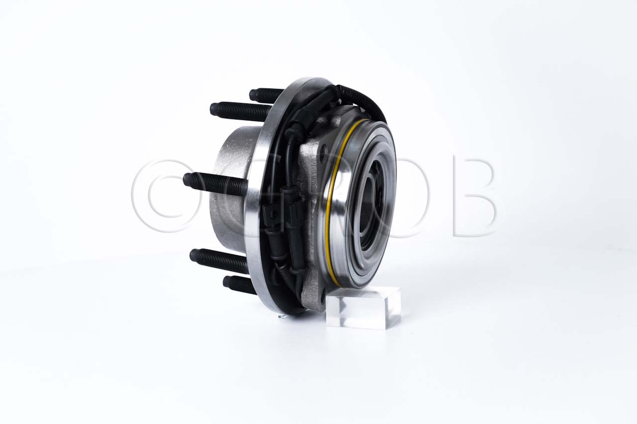 Maza de Rueda Del. F-250 Super Duty 11-23 F-350 Super Duty 11-23 F-450 Super Duty 11-19 F-550 Super Duty 11-19