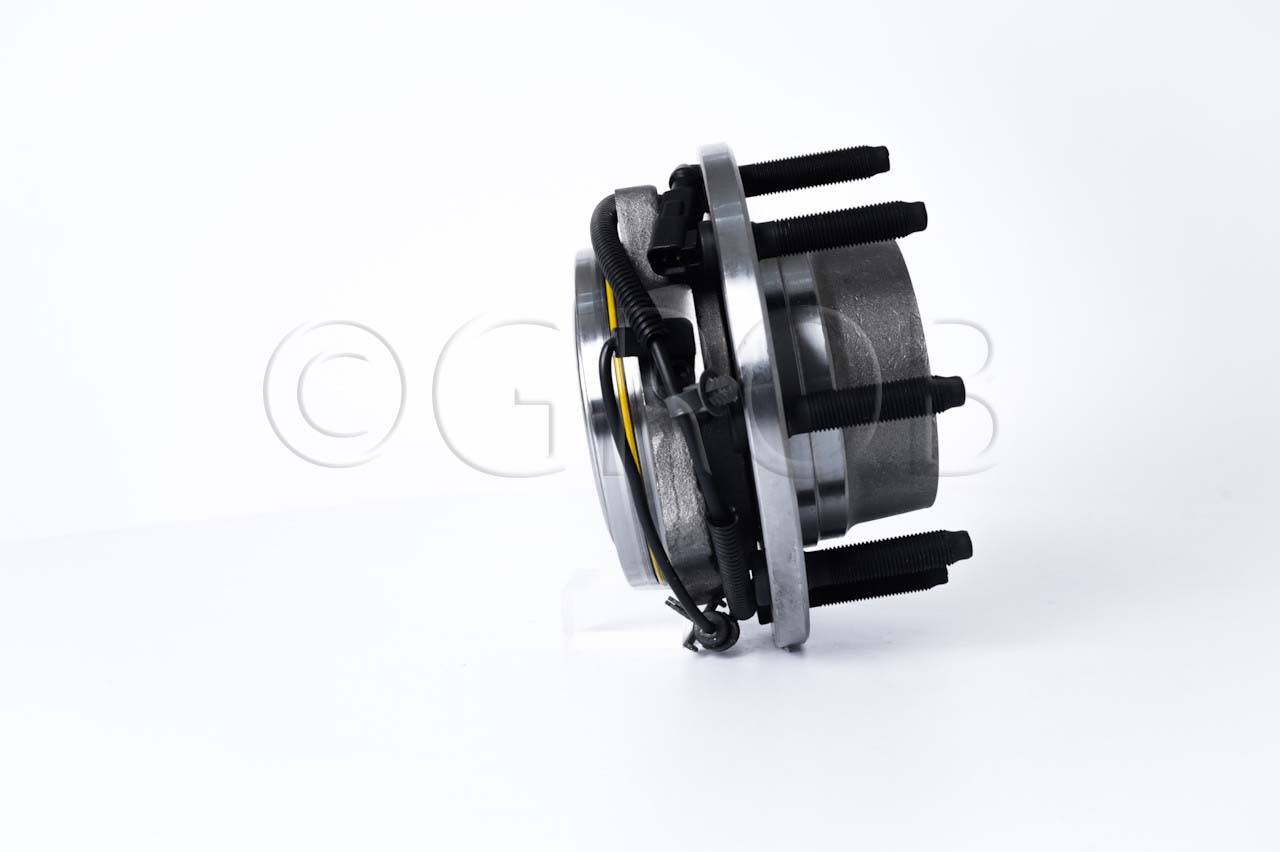 Maza de Rueda Del. F-250 Super Duty 11-23 F-350 Super Duty 11-23 F-450 Super Duty 11-19 F-550 Super Duty 11-19