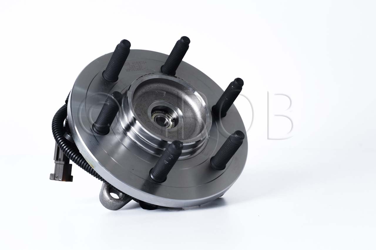 Maza de Rueda Del. F-150 4X4 15-18