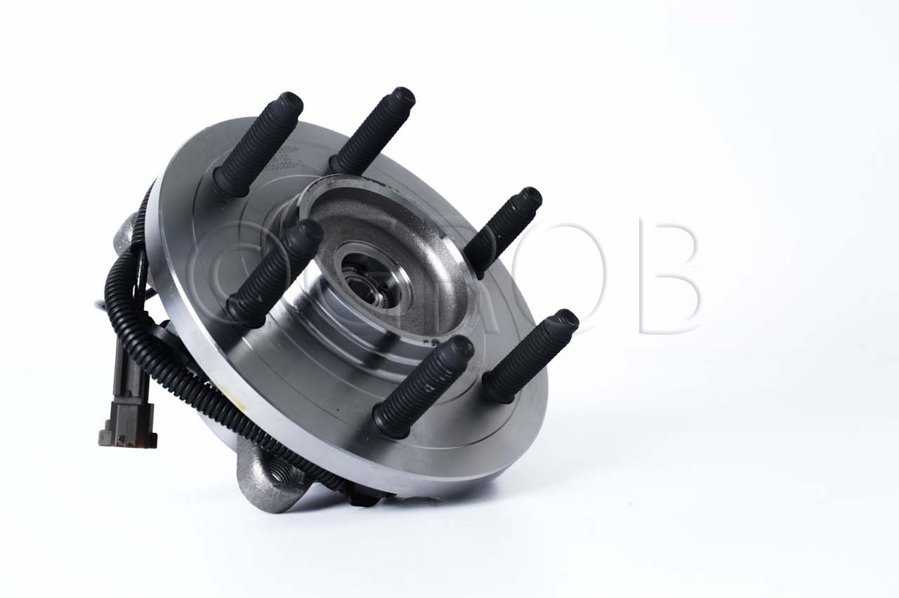 Maza de Rueda Del. F-150 4X4 15-18