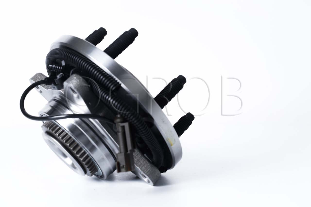 Maza de Rueda Del. F-150 4X4 15-18