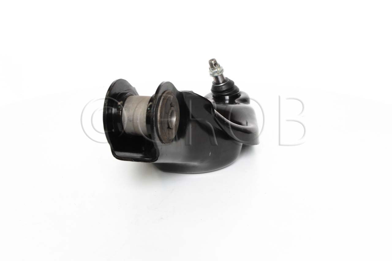 Horquilla Inf. Izq. B-350 79-04 Ram Wagon 3500 94-04