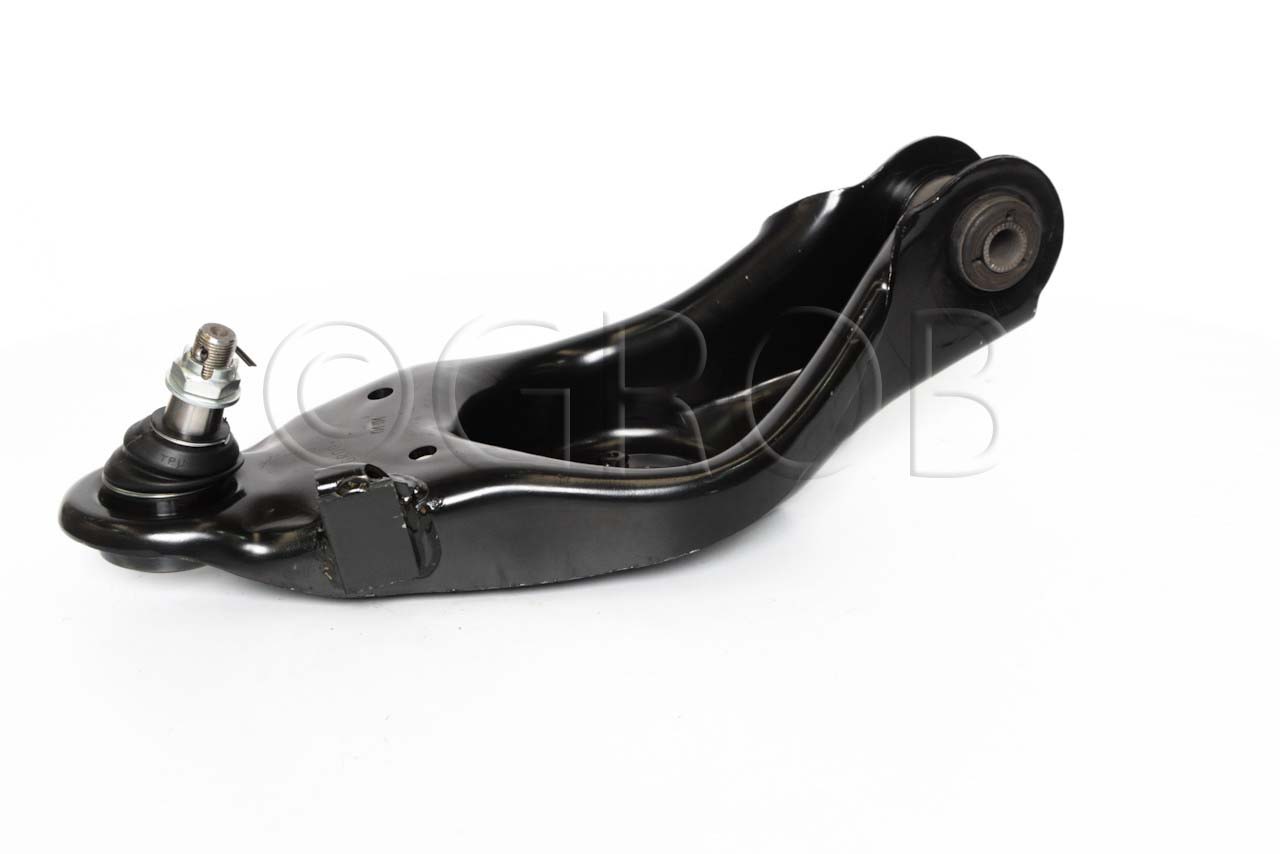 Horquilla Inf. Izq. B-350 79-04 Ram Wagon 3500 94-04
