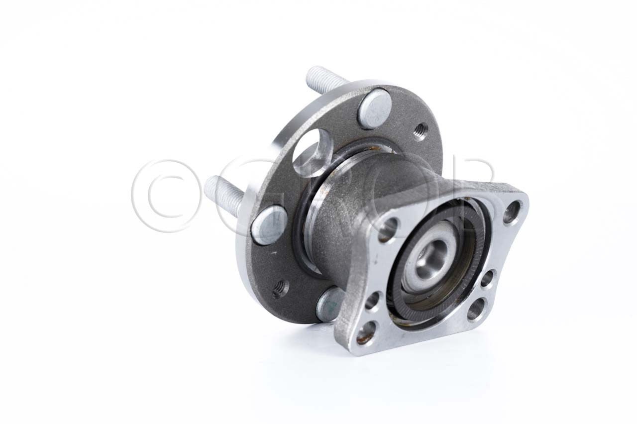 Maza de Rueda Tras. Mazda 2 11-14