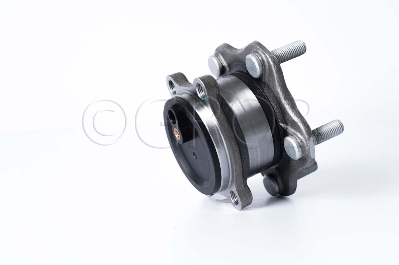 Maza de Rueda Tras. Mazda 3 14-18
