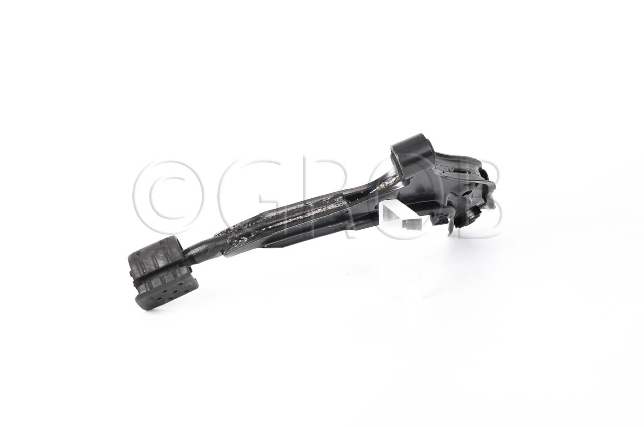 Horquilla Inf. Izq. Altima 93-97