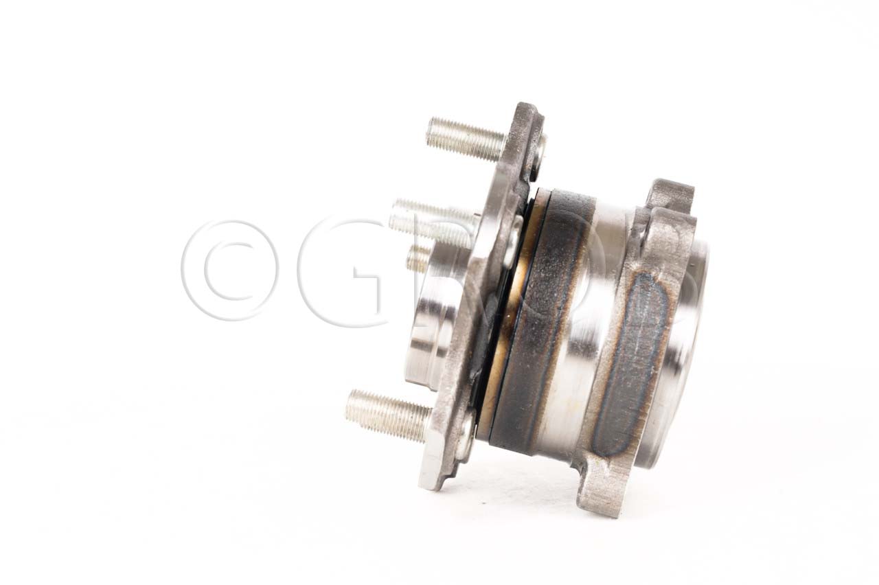Maza de Rueda Tras. FX35 12-12 FX50 12-12 G37 12-13 M37 12-13 Q50 15-17 Q60 14-16 Q70 14-15 QX70 14-15 370Z 09-21