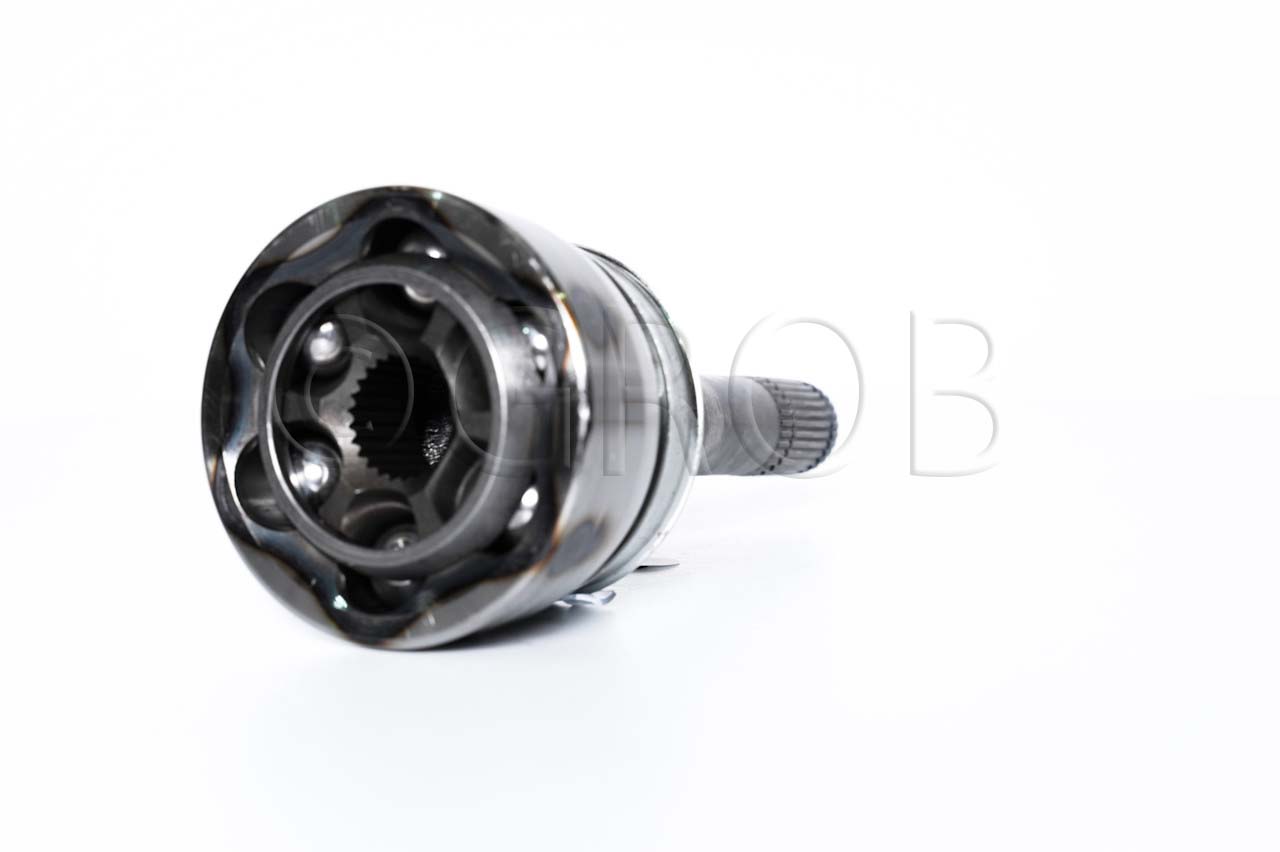 Junta V.C. Ext. QX4 02-03 Frontier 4X4 02-04 Nissan Pick-Up 4X4 02-04 X-Terra 02-04