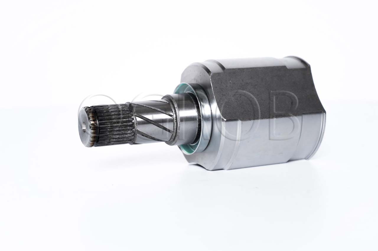 Junta V.C. Int. Izq. X-Trail 02-13