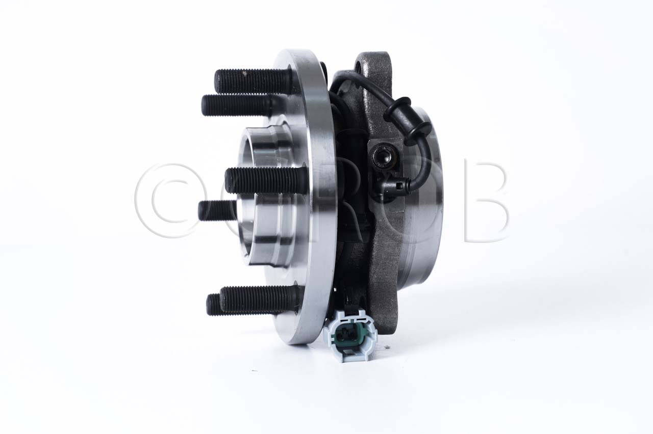 Maza de Rueda Del. Frontier 4X4 05-23 Pathfinder 4X4 04-12 X-Terra 05-15