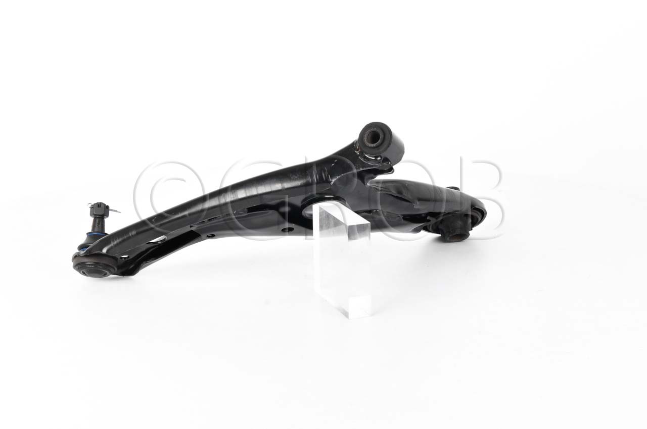 Horquilla Inf. Der. Prius-C 18-19 Yaris 06-15 Yaris (Japon) 06-13 Yaris (Japon-Francia) 14-16