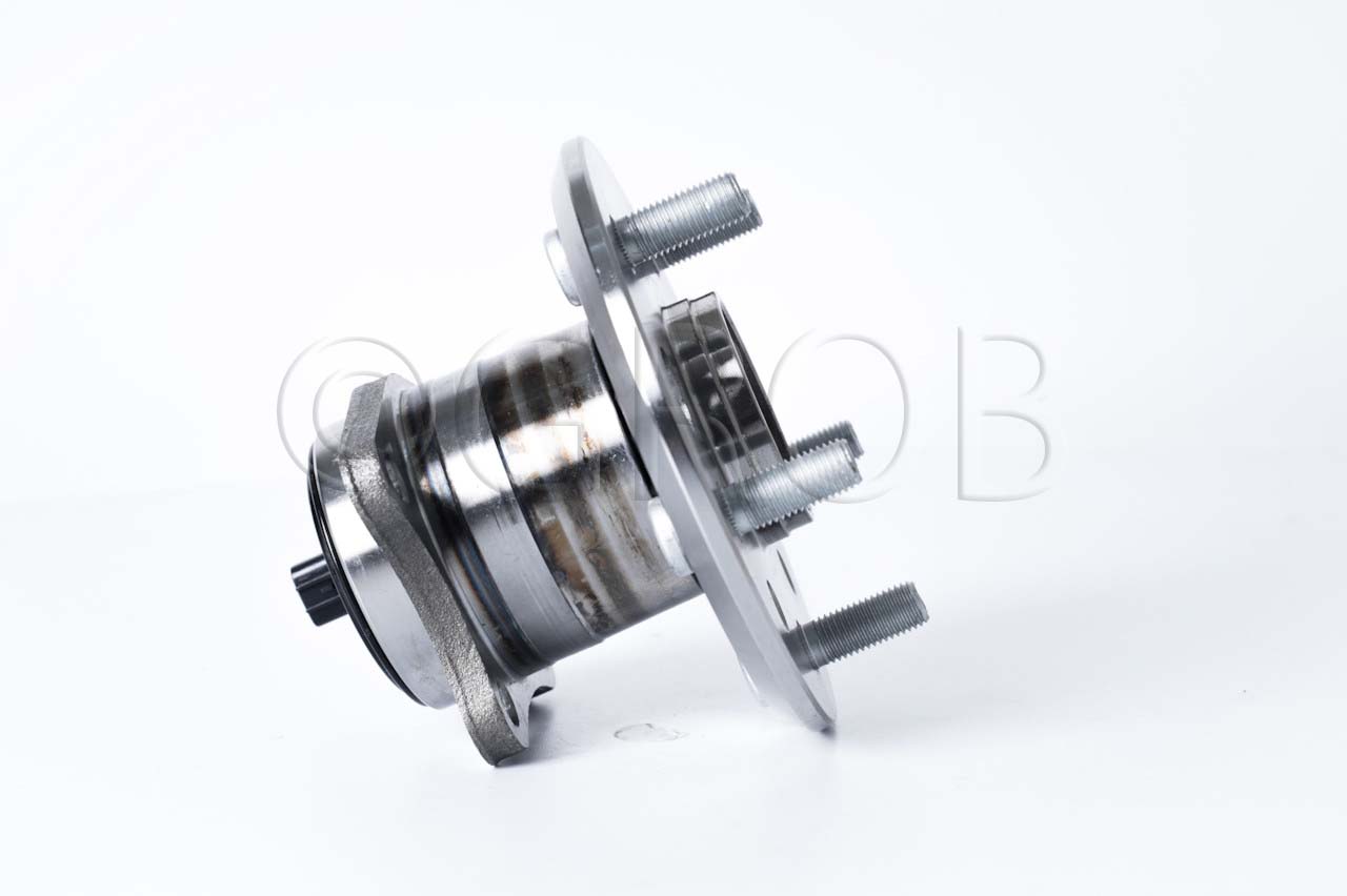 Maza de Rueda Tras. Der. Avalon 05-12 Camry 02-11 Highlander 01-03 Solara 04-08