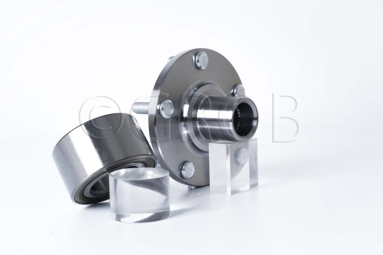 Maza de Rueda Del. Avalon 95-04 Camry 92-03 Rav 4 01-05 Sienna 98-03 Solara 99-03