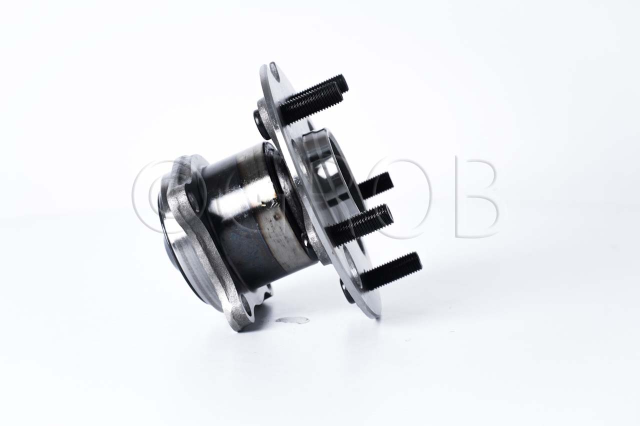 Maza de Rueda Tras. Rav 4 96-05