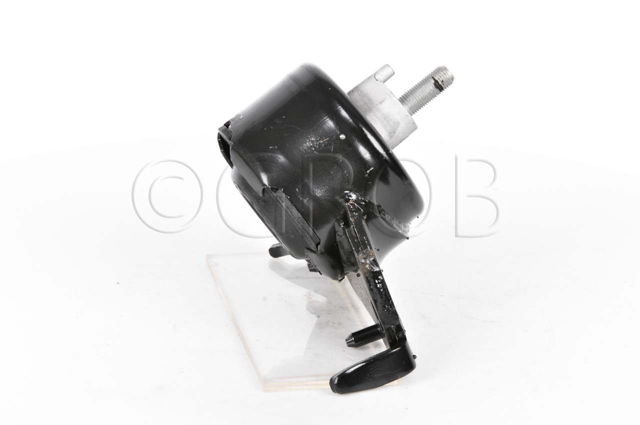 Soporte Motor Front. Izq. Tundra 07-14