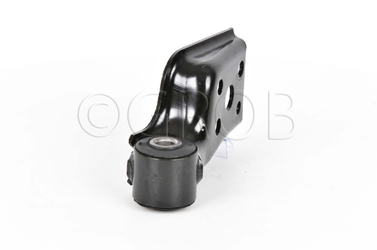 Soporte Motor Tras. Prius-C 12-21