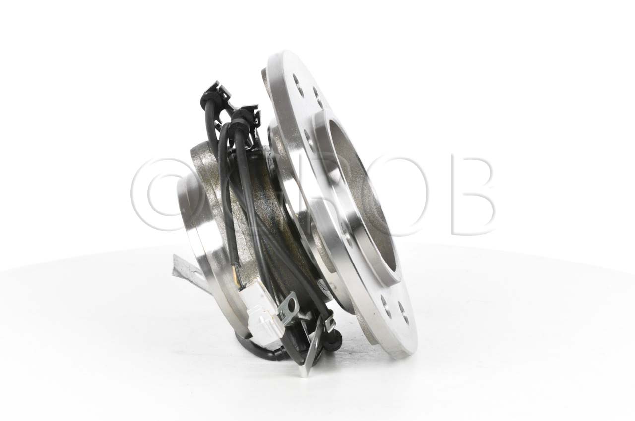 Maza de Rueda Del. Ram-2500 4X4 Eje Solido 94-99 8 Birlos 98-99