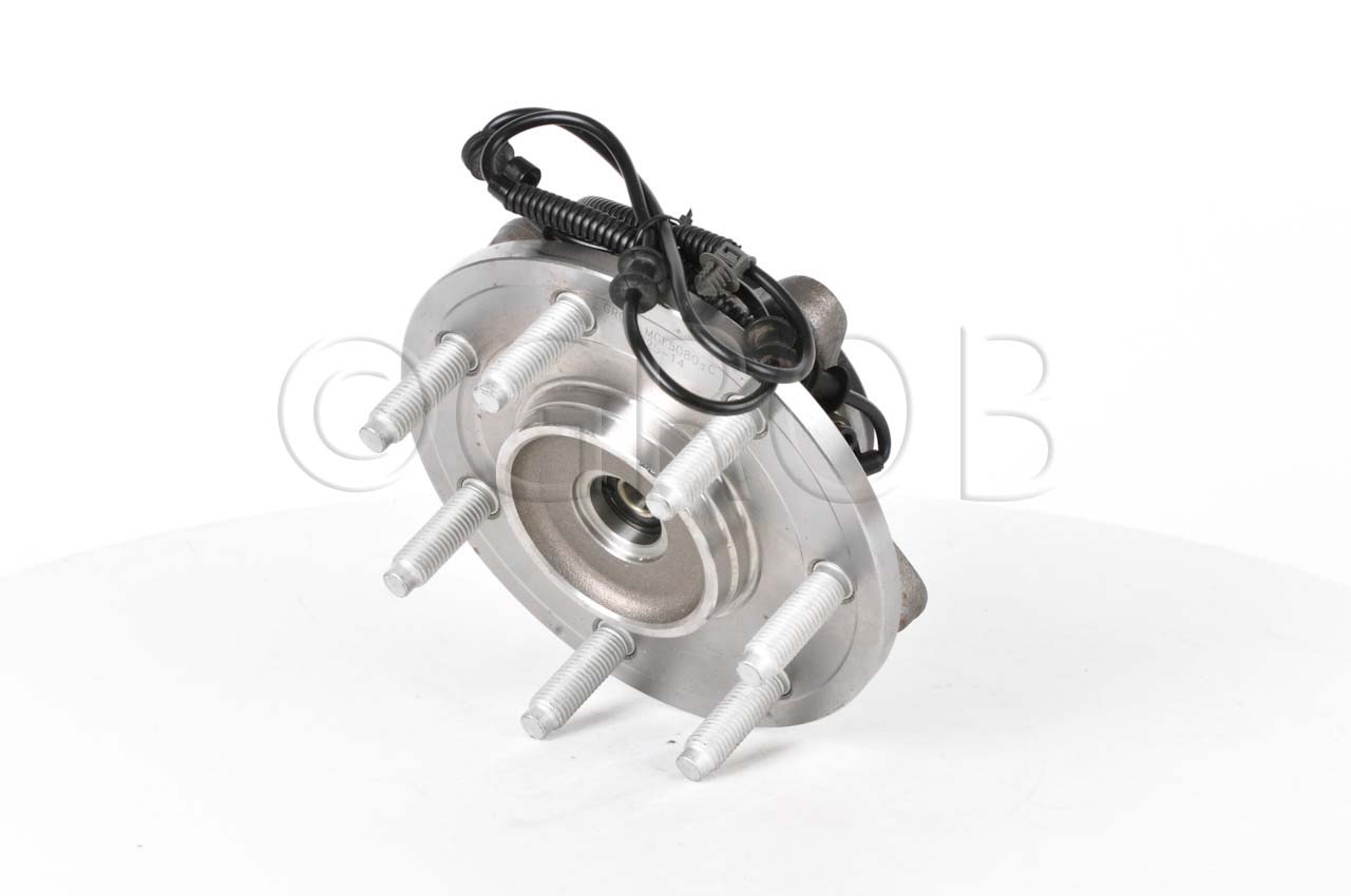 Maza de Rueda Del. F-150 4X4 04-09 F-250 4X4 04-09 F-250 Light Duty 4×4 05-06 Lobo 4X4 04-09 Mark LT 06-12