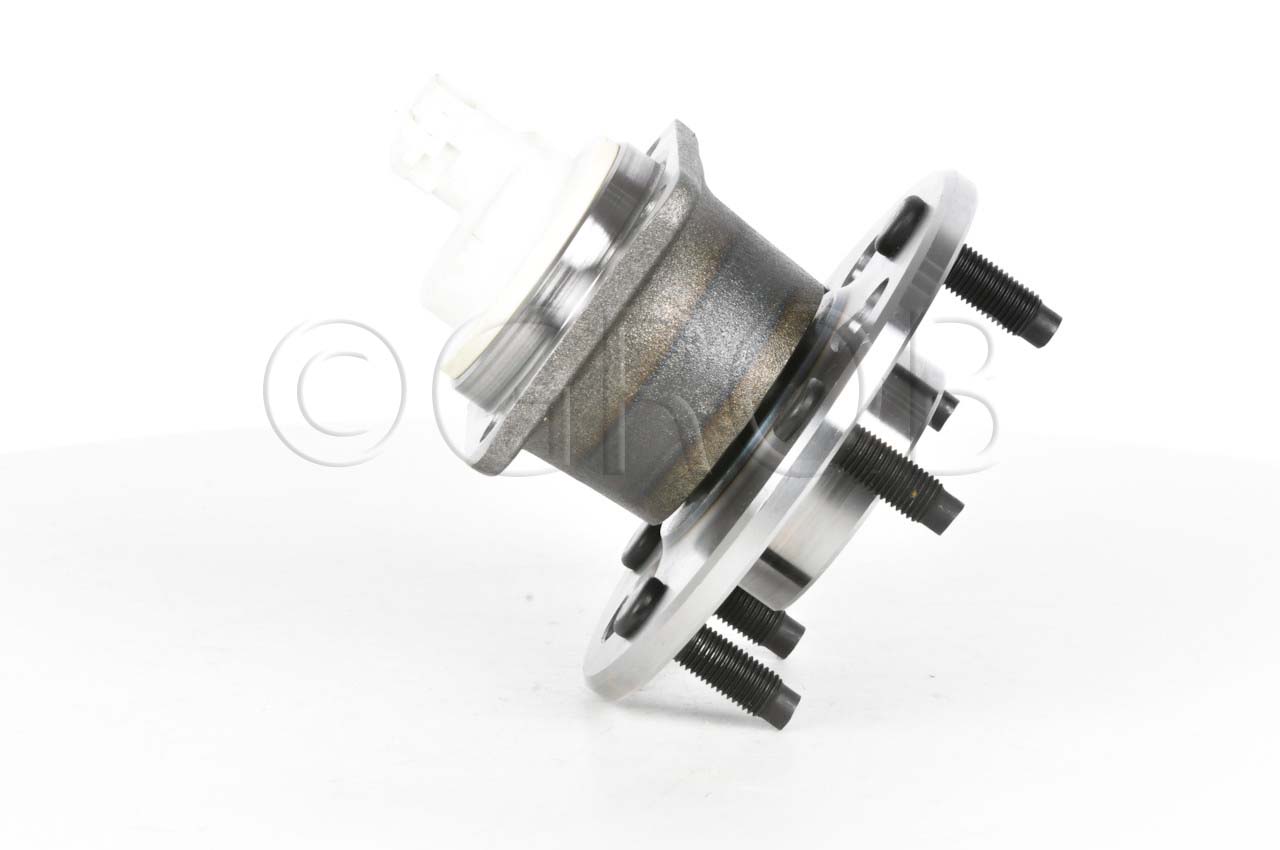 Maza de Rueda Tras. Century 94-96 Lacrosse 05-09 Regal 97-04 Lumina Minivan 92-97 Cutlass 94-96 Cutlass Ciera 94-96 Silhouette Minivan 92-97 Venture Van 92-00 Grand Prix 04-08 Montana 99-00