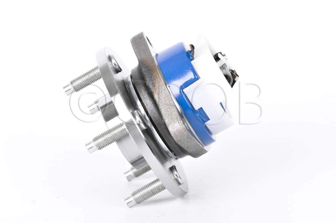 Maza de Rueda Del. Regal 97-00 Riviera 97-00 Deville 97-00 Eldorado 97-00 Seville 97-00 Impala 00-11 Lumina Minivan 97-00 Montecarlo 00-00 Cutlass Ciera 97-00 Silhouette Minivan 97-00 Venture Van 97-00 Aztek 01-03 Bonneville 00-00 Grand Am 98-98 Grand Pri