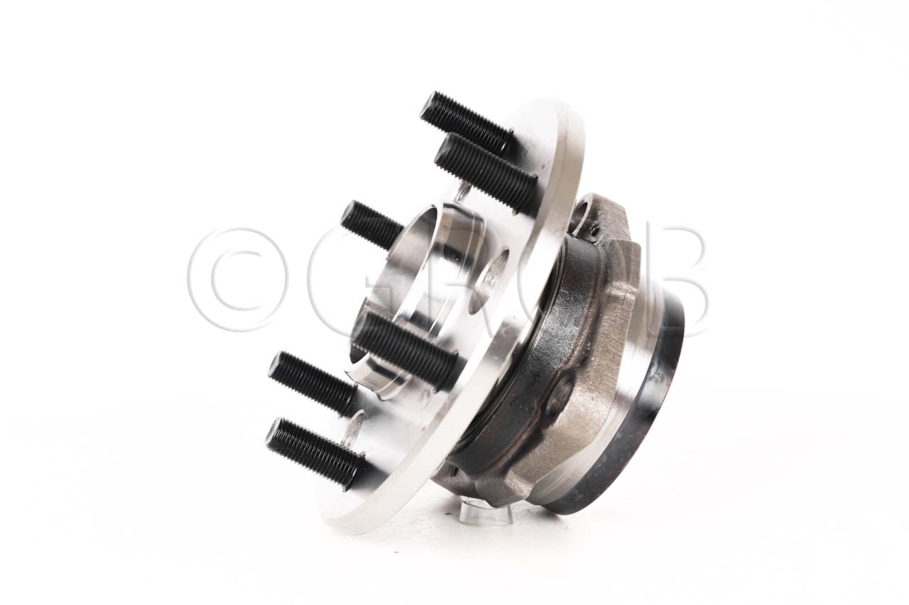 Maza de Rueda Del. Blazer K1500 4X4 88-91 C-1500 4X4 88-91 C-2500 4X4 88-94 Pick K1500 4X4 88-94 Suburban 4X4 88-94