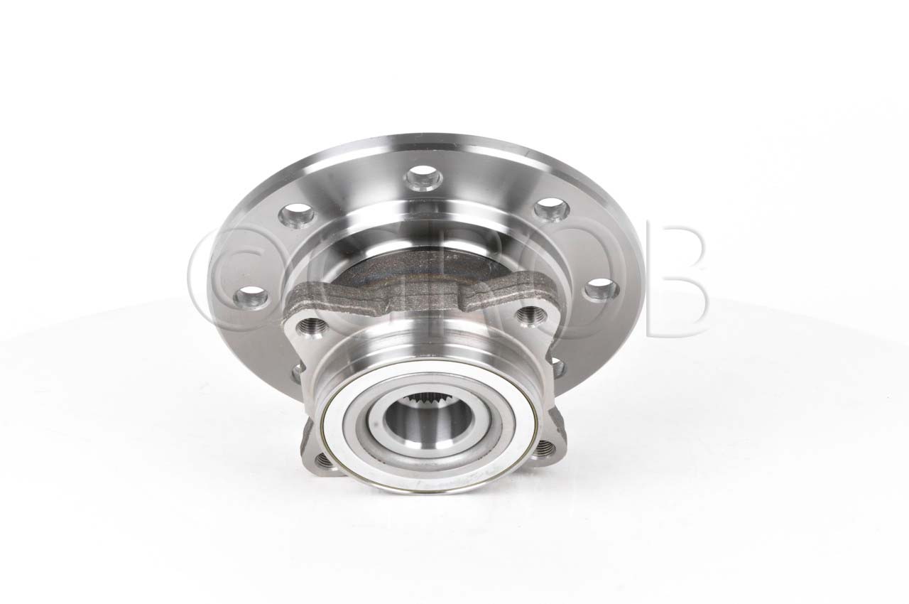 Maza de Rueda Del. C-2500 4X4 95-98 Suburban 4X4 95-98
