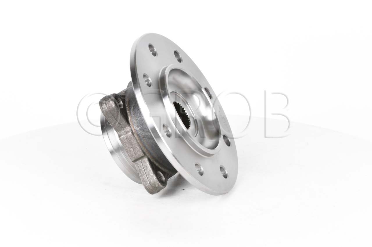 Maza de Rueda Del. C-2500 4X4 95-98 Suburban 4X4 95-98