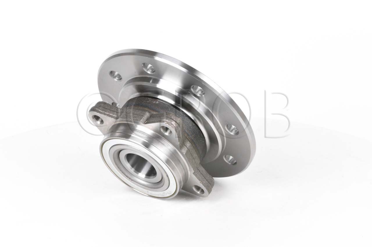 Maza de Rueda Del. C-2500 4X4 95-98 Suburban 4X4 95-98