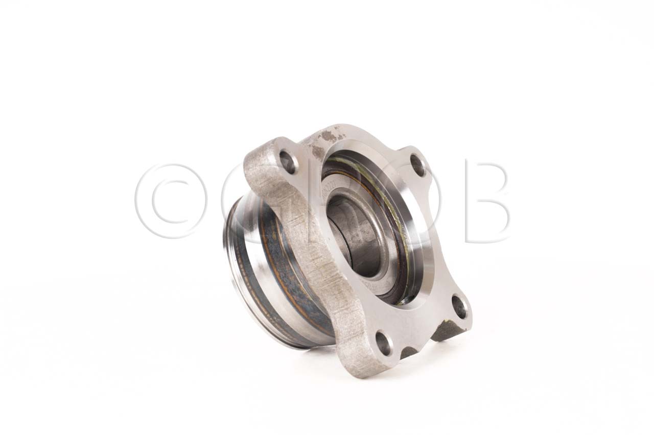 Maza de Rueda Tras. Der. 4-Runner 03-09 FJ Cruiser 08-13