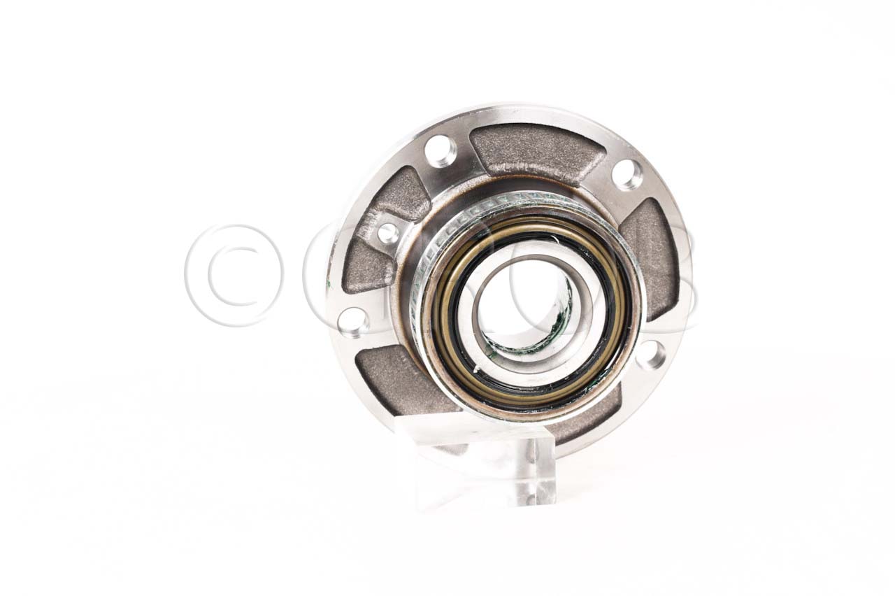 Maza de Rueda Del. 318i 91-01 320i 91-01 323i 91-01 325i 91-01 328i 91-01 330i 91-01 530i 91-01 540i 91-01 Serie 3 (E46) 99-05 Z3 96-02 Z4 03-09