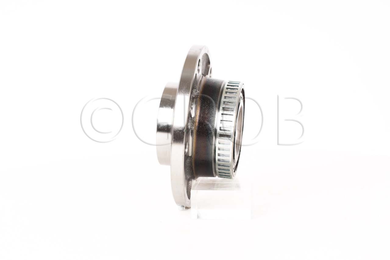 Maza de Rueda Del. 318i 91-01 320i 91-01 323i 91-01 325i 91-01 328i 91-01 330i 91-01 530i 91-01 540i 91-01 Serie 3 (E46) 99-05 Z3 96-02 Z4 03-09